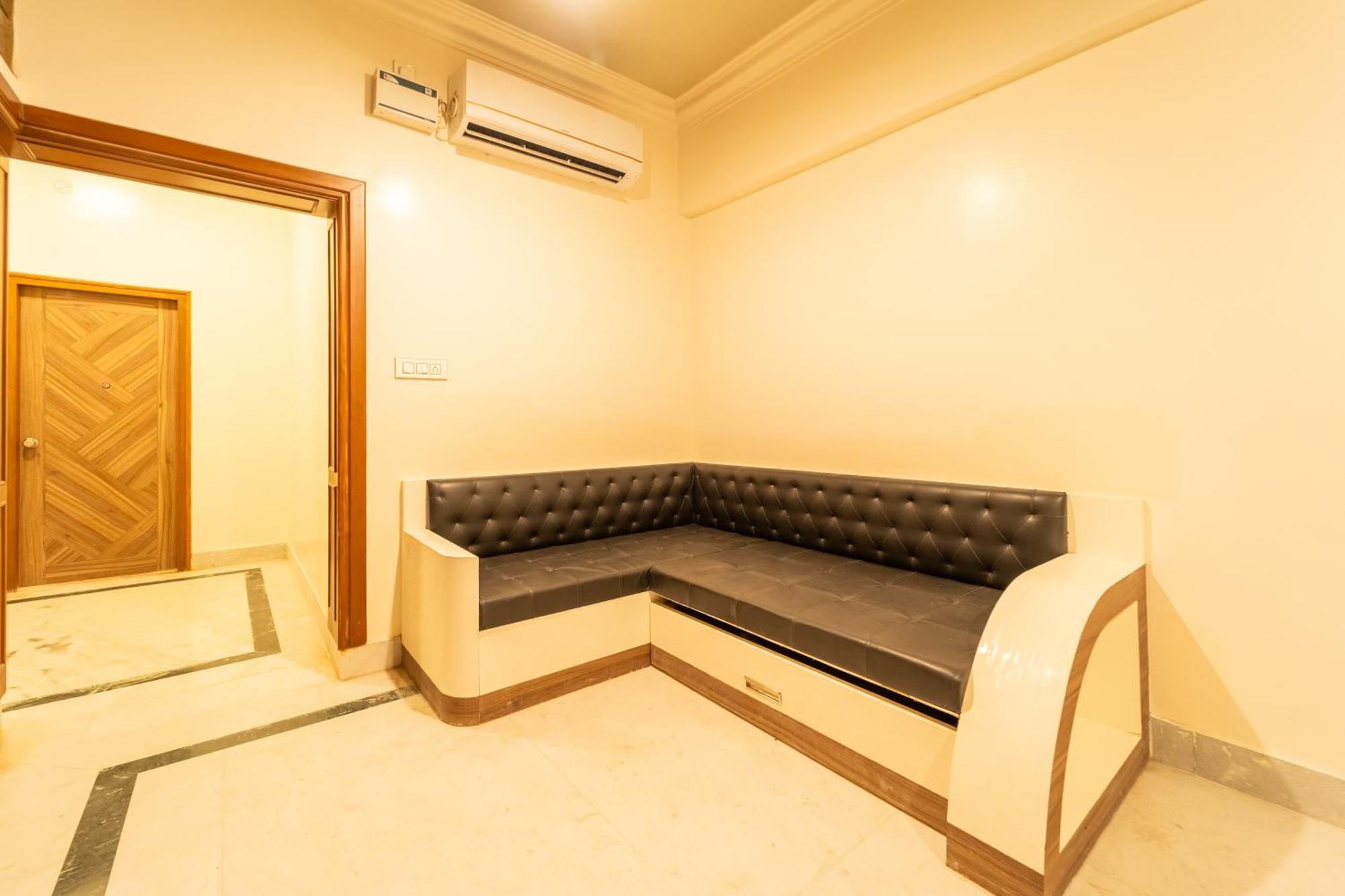 Seasons Suites - Hbr Bangalore Eksteriør billede