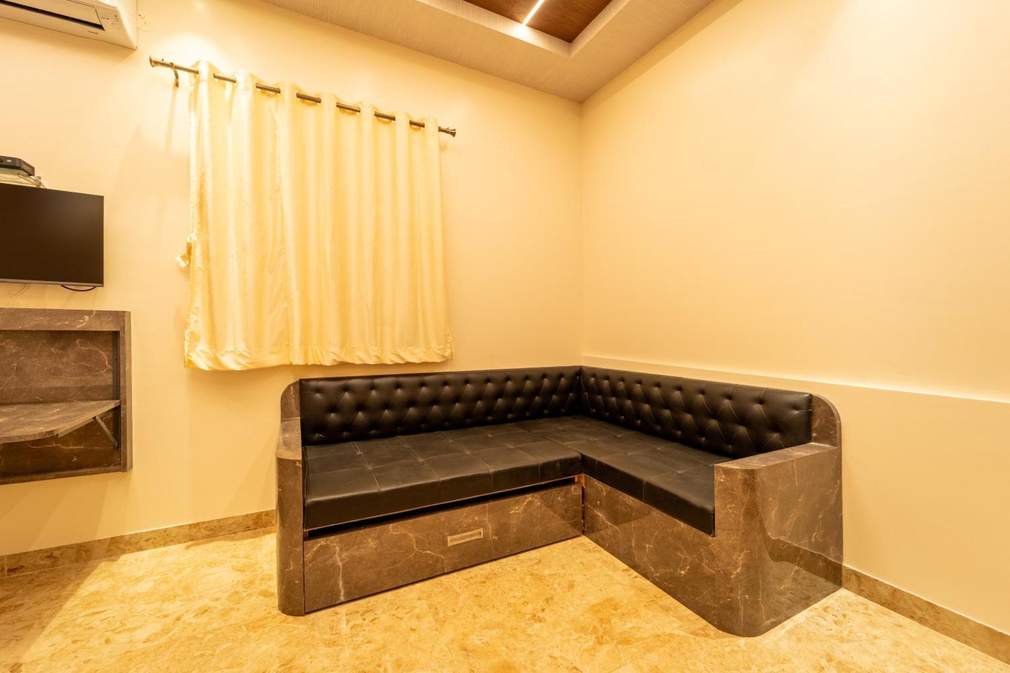 Seasons Suites - Hbr Bangalore Værelse billede