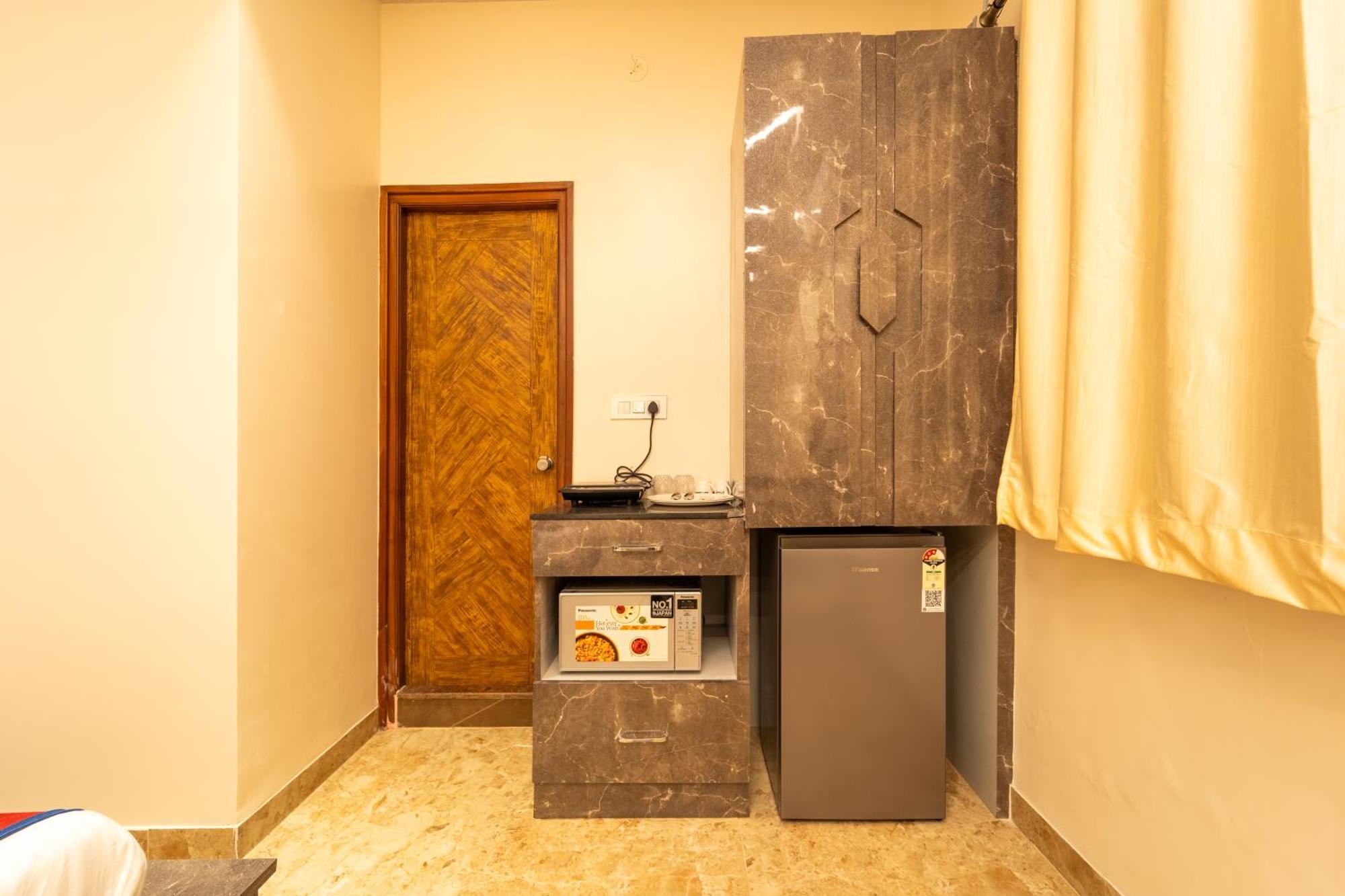 Seasons Suites - Hbr Bangalore Værelse billede