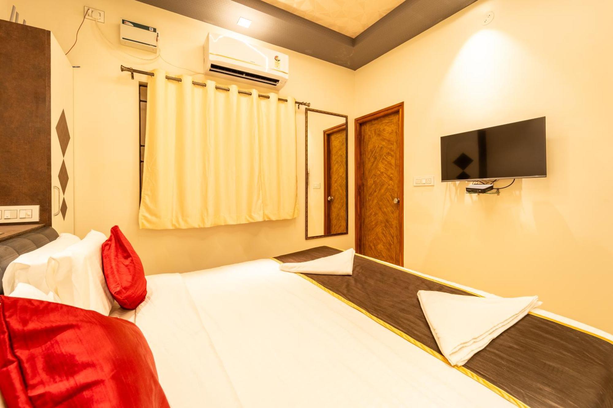 Seasons Suites - Hbr Bangalore Værelse billede