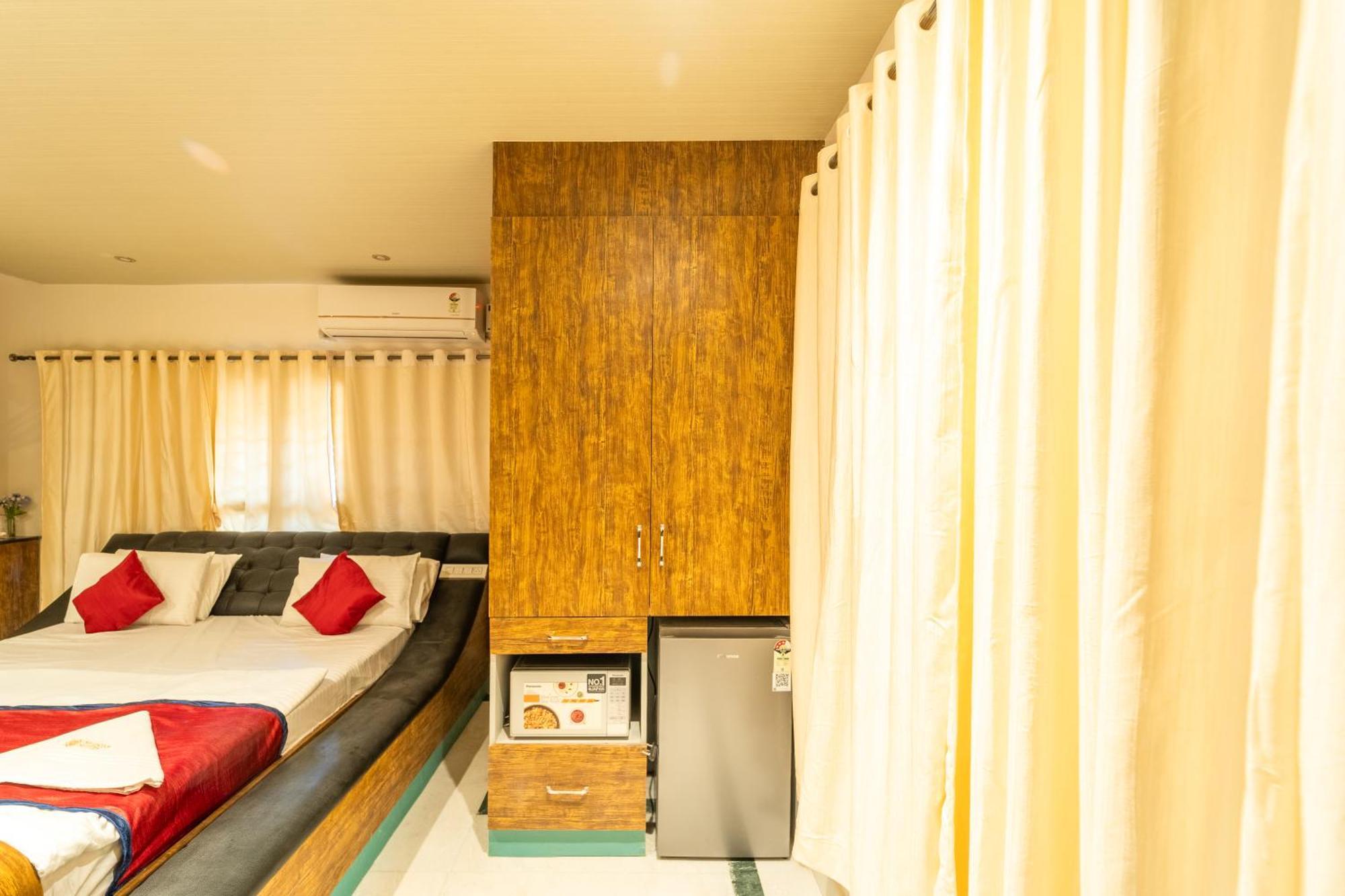 Seasons Suites - Hbr Bangalore Eksteriør billede