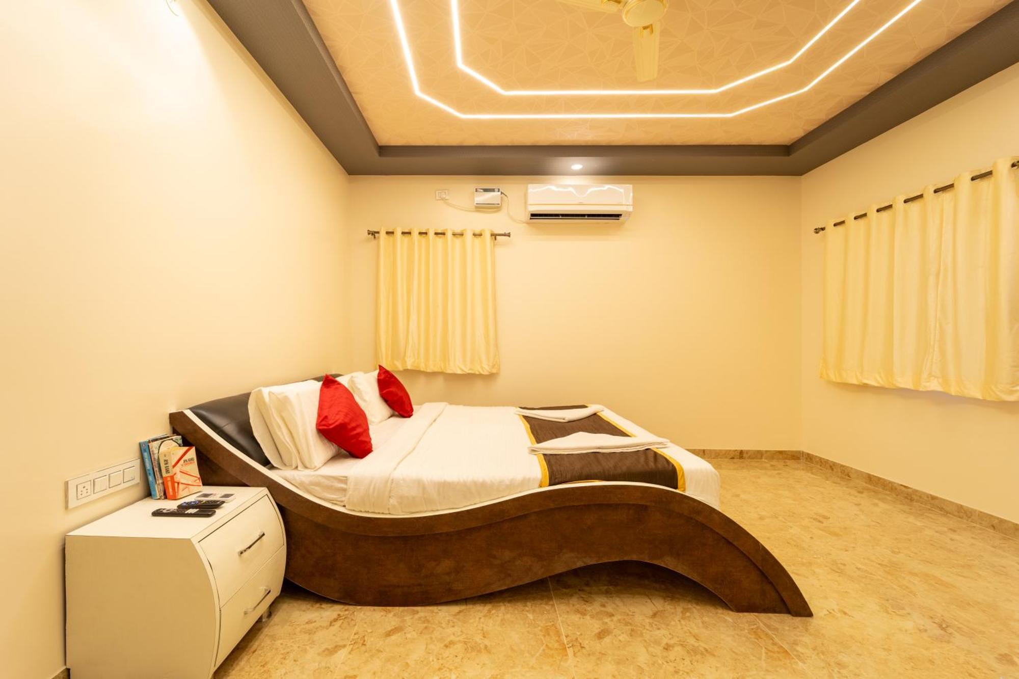 Seasons Suites - Hbr Bangalore Eksteriør billede